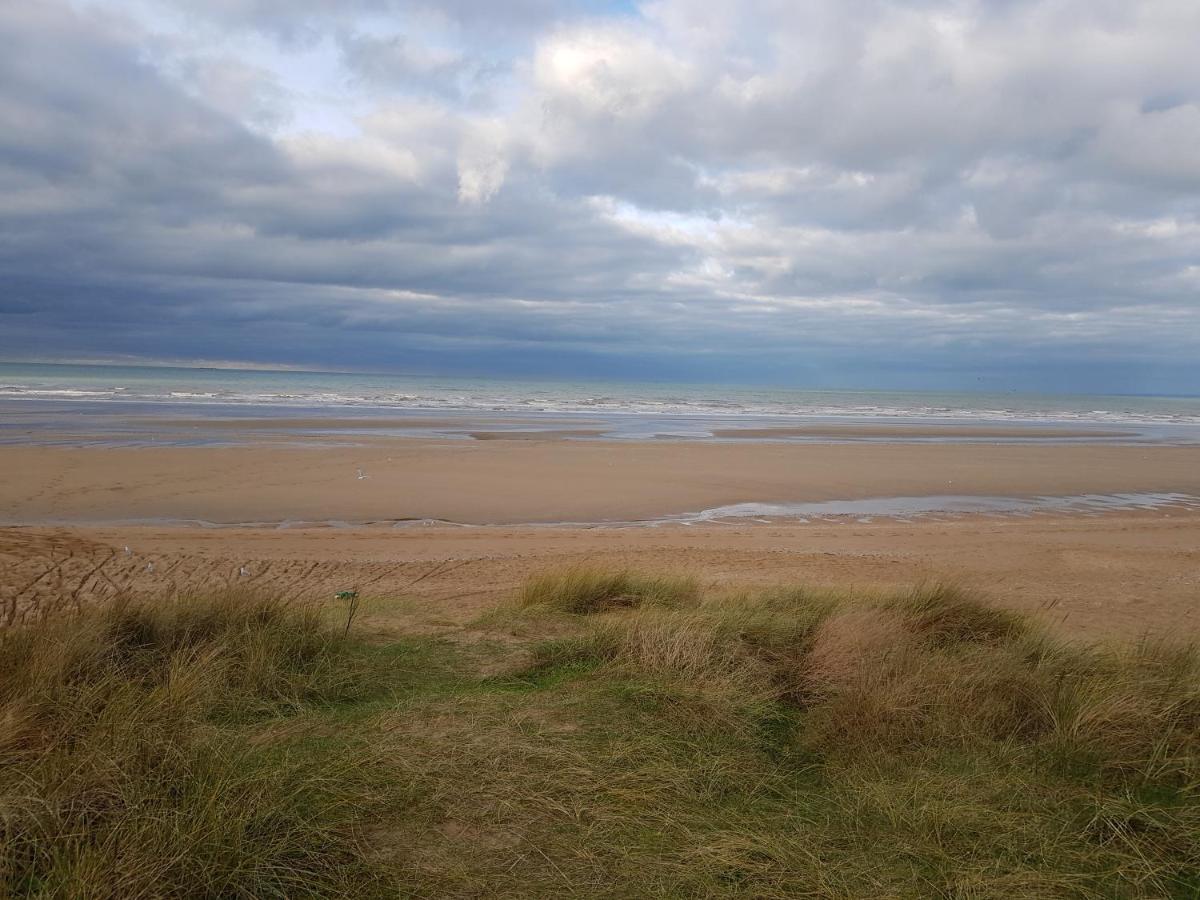Appartement Cabourg Pres De La Plage Екстериор снимка